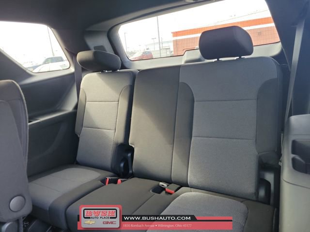 Used 2023 Chevrolet Traverse LT image 15