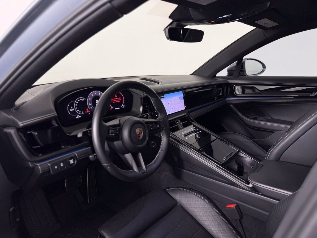 Certified 2024 Porsche Panamera 4 AWD/4WD image 4