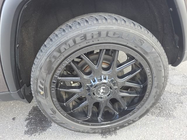 Certified 2021 Jeep Grand Cherokee Laredo X AWD/4WD image 27