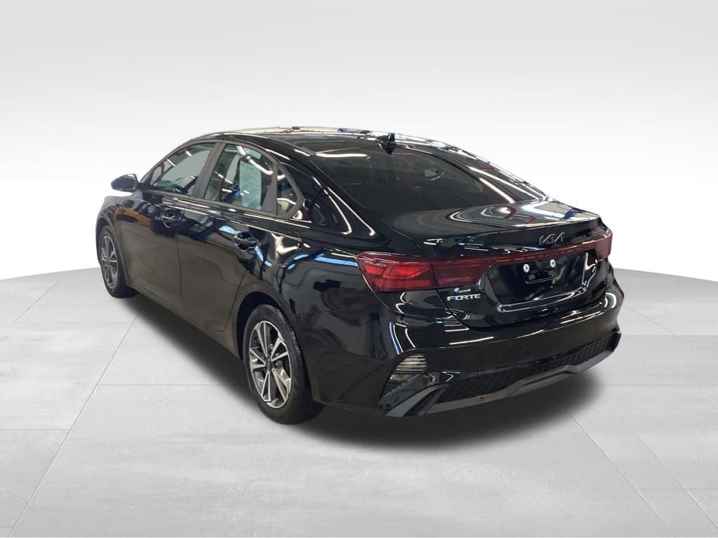 Certified 2023 Kia Forte LXS FWD image 8