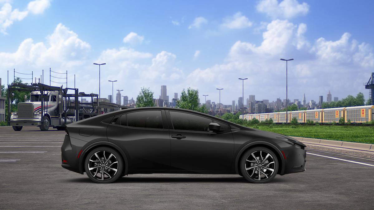 New 2026 Toyota Prius Plug-In Hybrid FWD image 14
