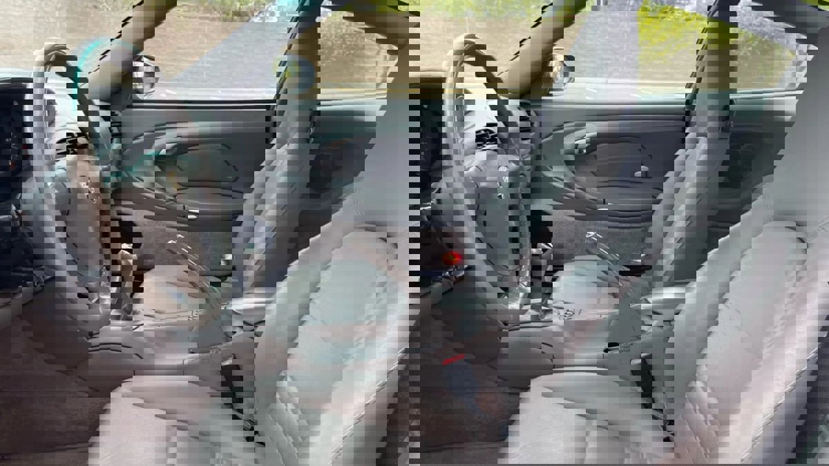 Used 2003 Porsche 911 GT3 RS image 31