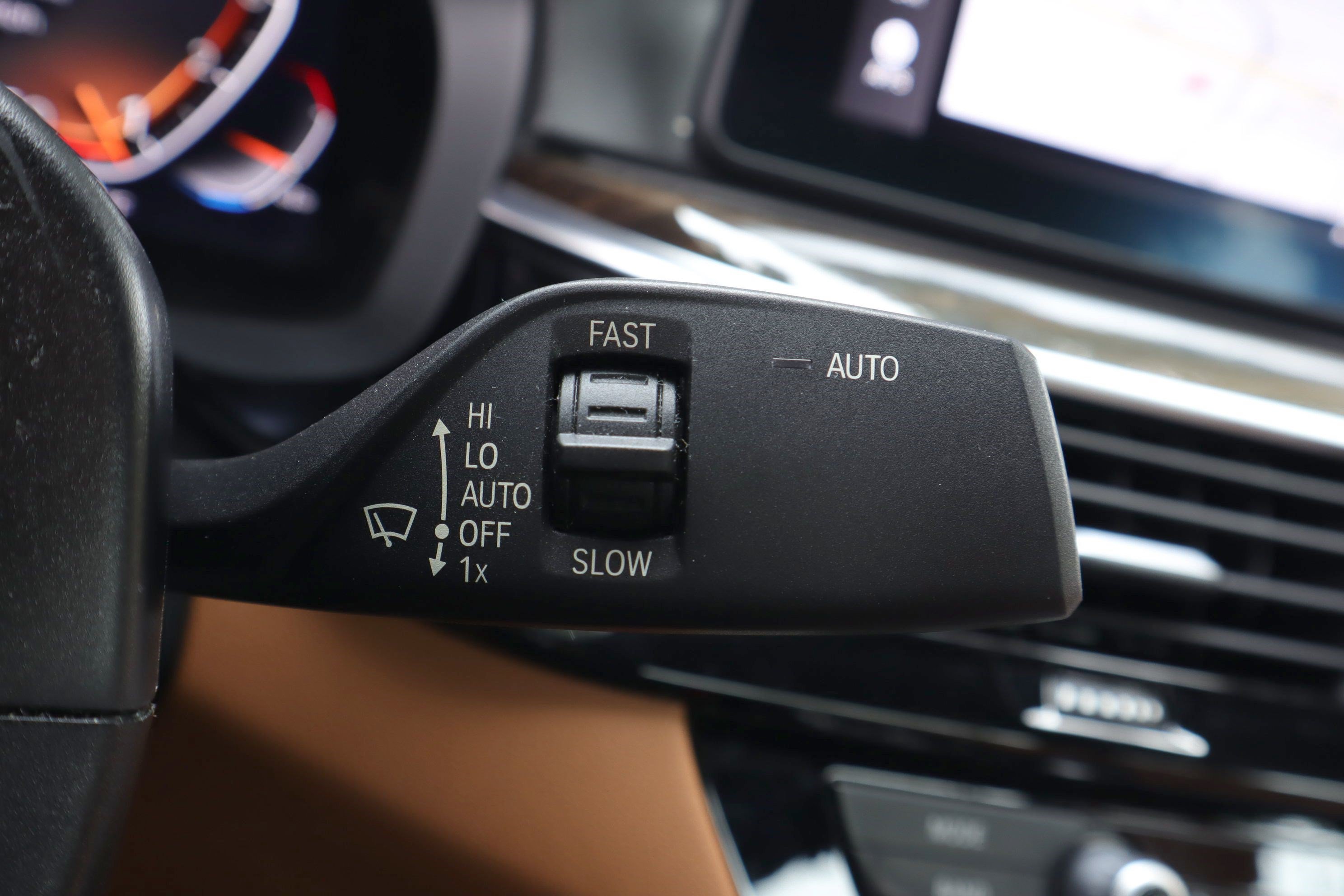 Used 2021 BMW 530i w/ Premium Package RWD image 22