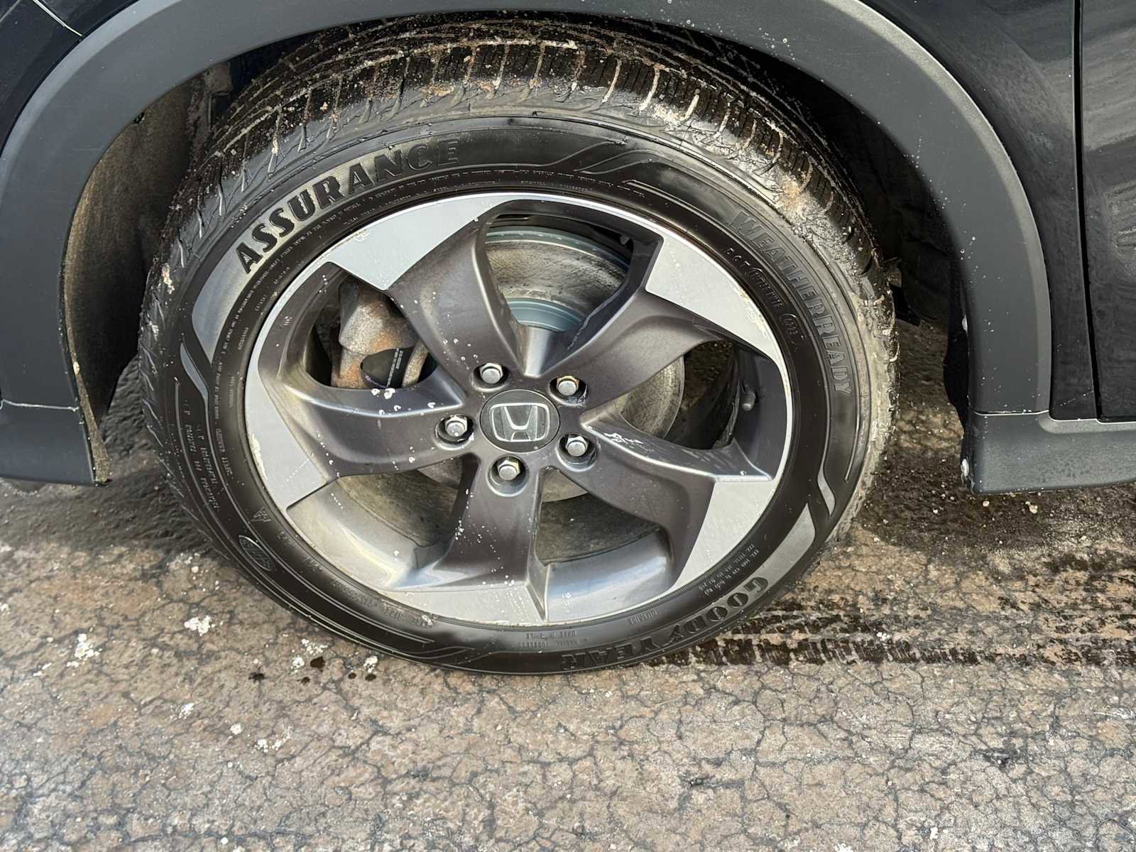 Used 2018 Honda HR-V EX-L image 10