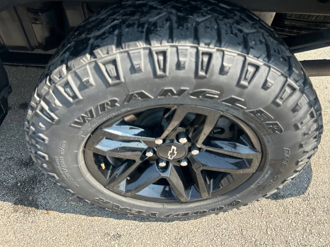 Used 2021 Chevrolet Silverado 1500 LT Trail Boss w/ Convenience Package II AWD/4WD image 10