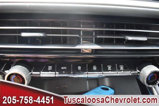 New 2026 Chevrolet Traverse LT w/ Driver Confidence Package image 30