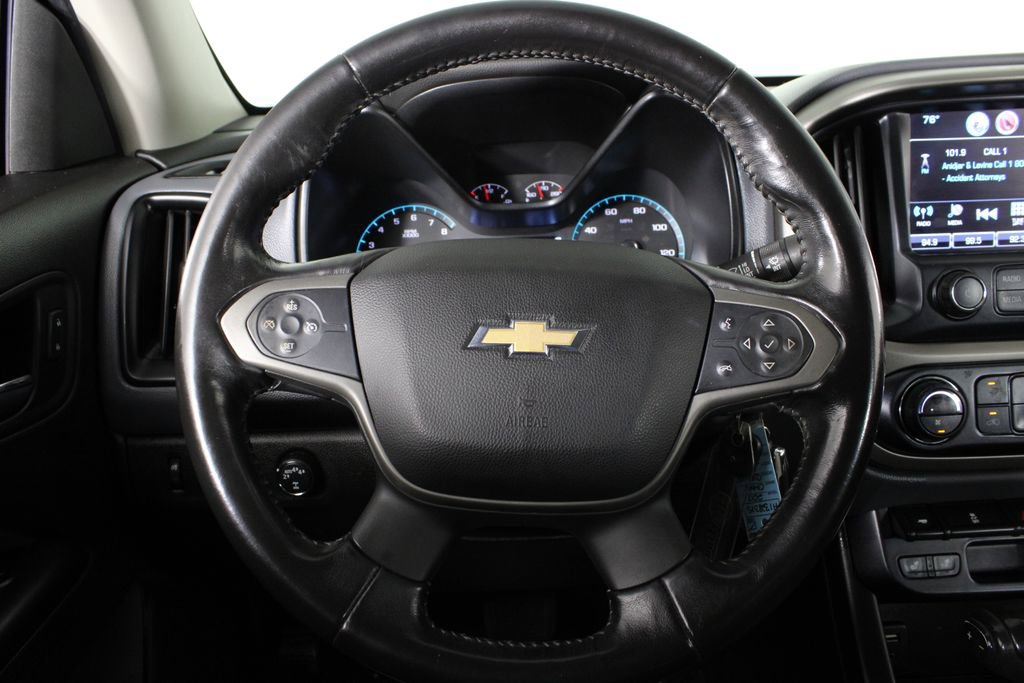 Used 2017 Chevrolet Colorado Z71 image 9