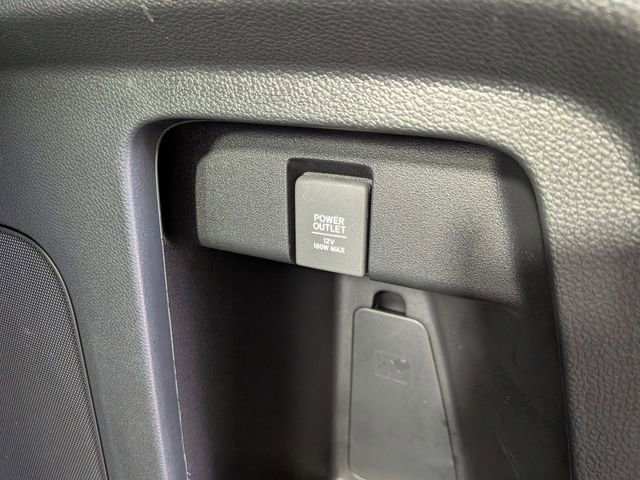 Used 2023 Honda Odyssey Touring image 12