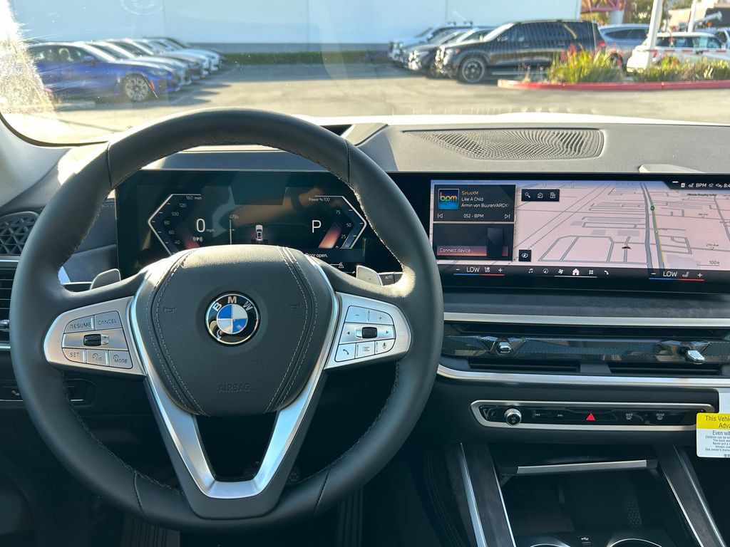New 2027 BMW X7 xDrive40i w/ Premium Package AWD/4WD image 16