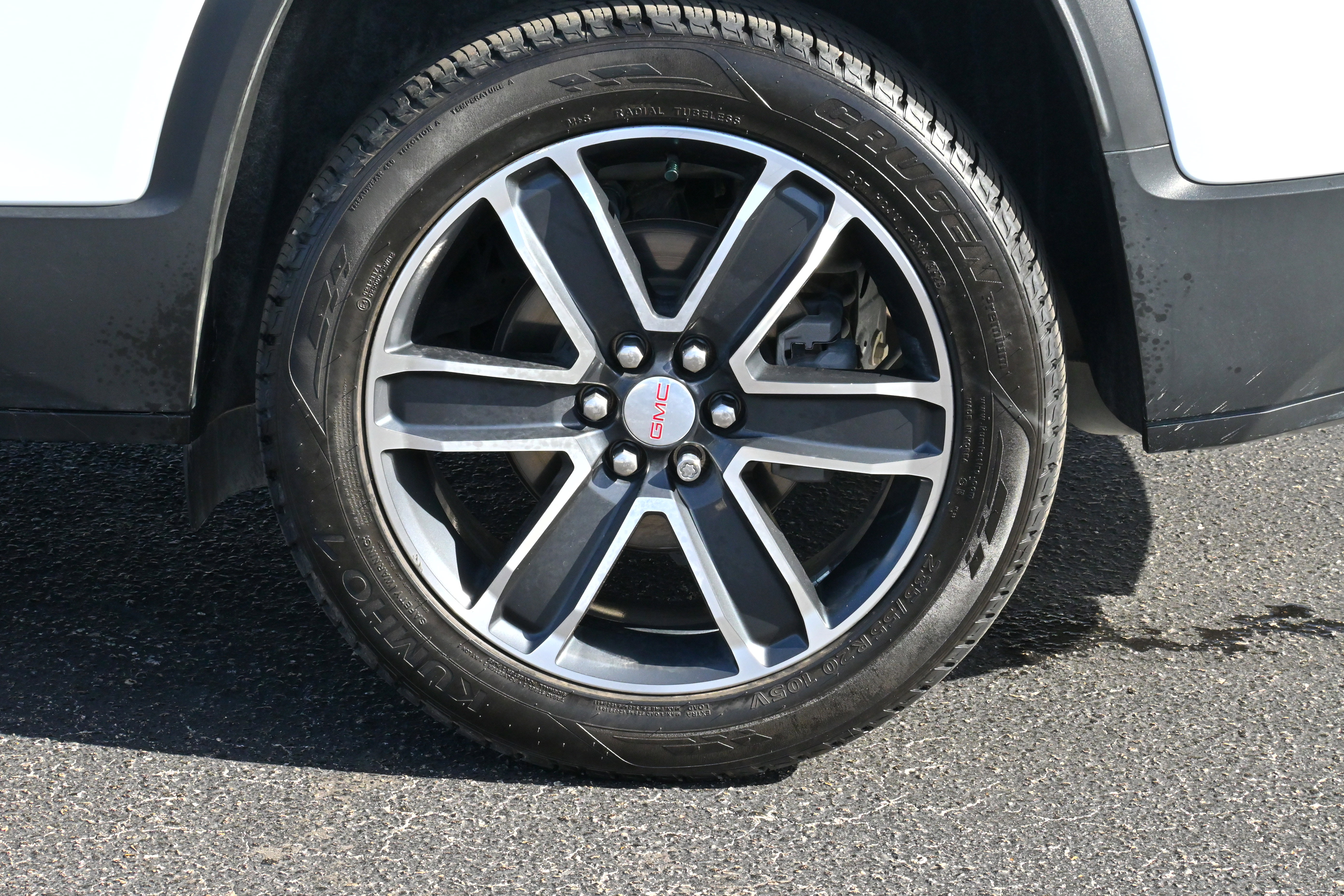 Used 2022 GMC Acadia SLT w/ Technology Package image 34