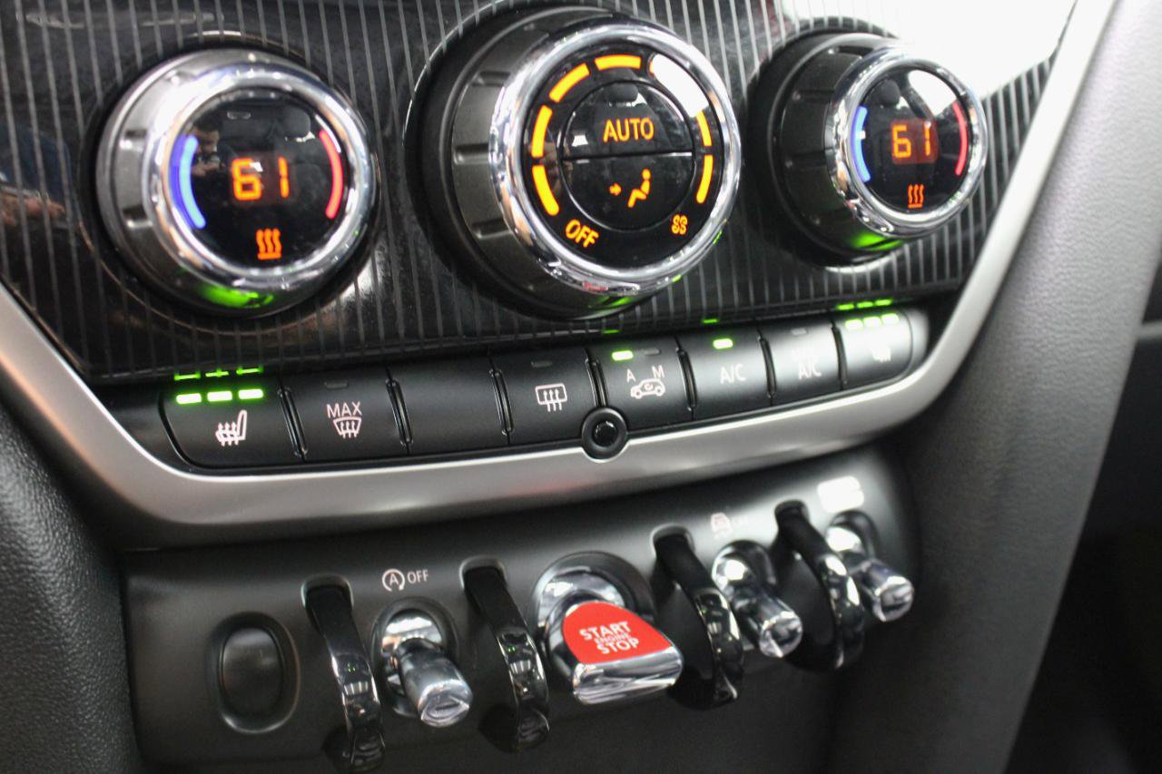 Used 2024 MINI Cooper Countryman S w/ Signature Upholstery Package FWD image 68