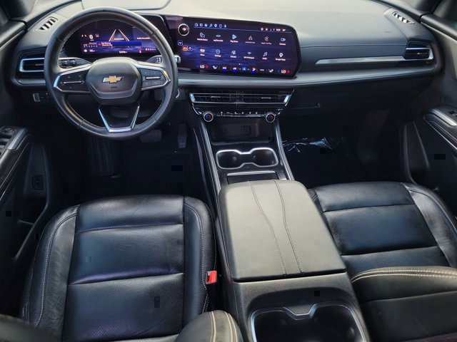 Used 2024 Chevrolet Traverse LT FWD image 14