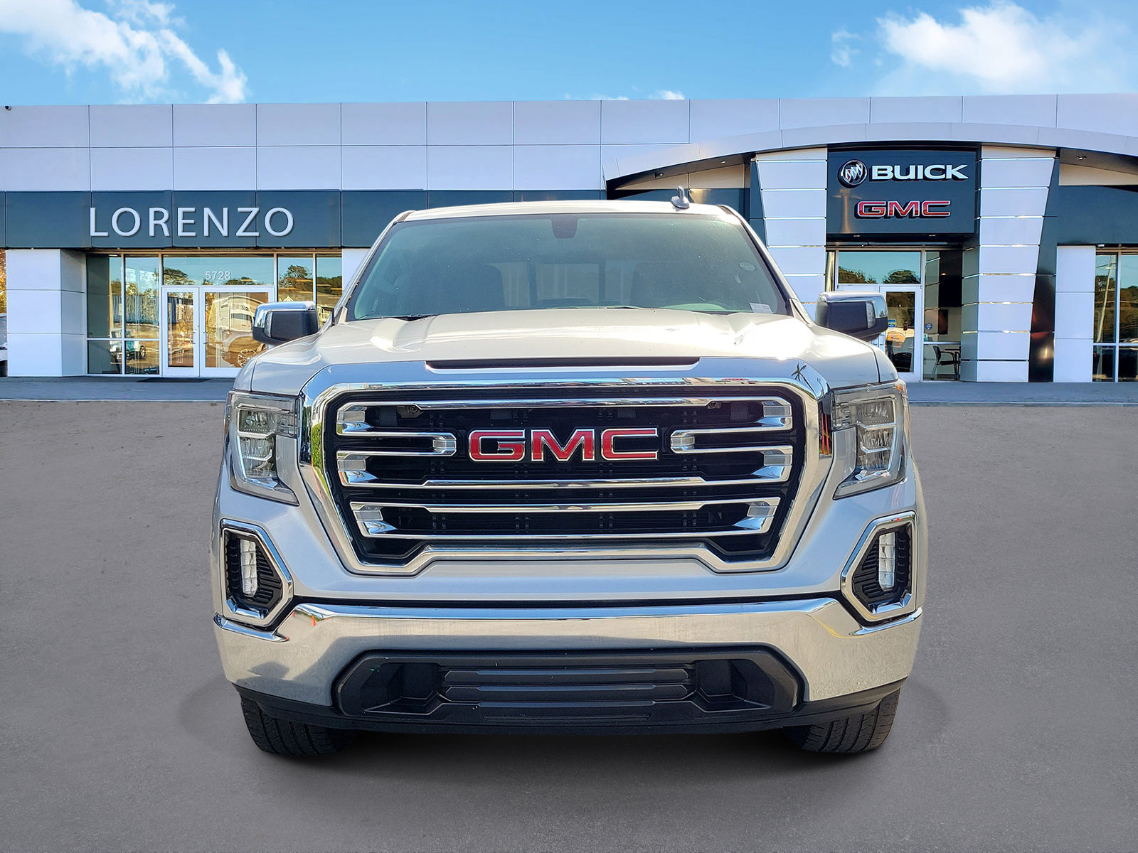 Used 2020 GMC Sierra 1500 SLT w/ SLT Premium Package RWD image 2