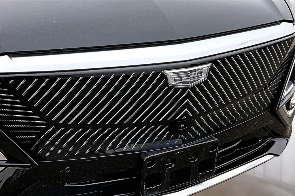Certified 2024 Cadillac Lyriq Luxury RWD image 30