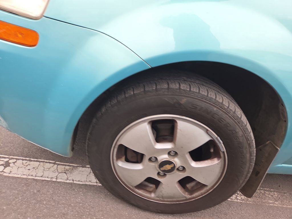 Used 2006 Chevrolet Aveo LS FWD image 8