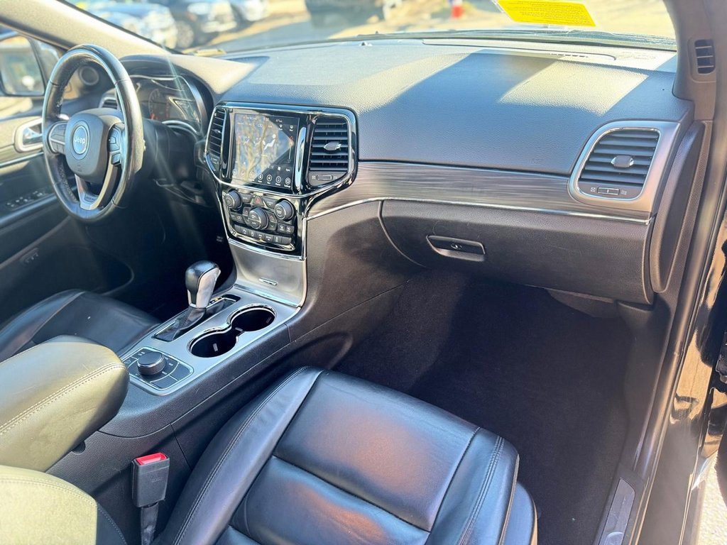 Used 2021 Jeep Grand Cherokee Limited image 20