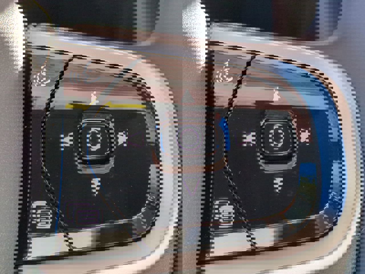 New 2026 Volvo XC60 B5 Plus w/ Protection Package Premier image 25