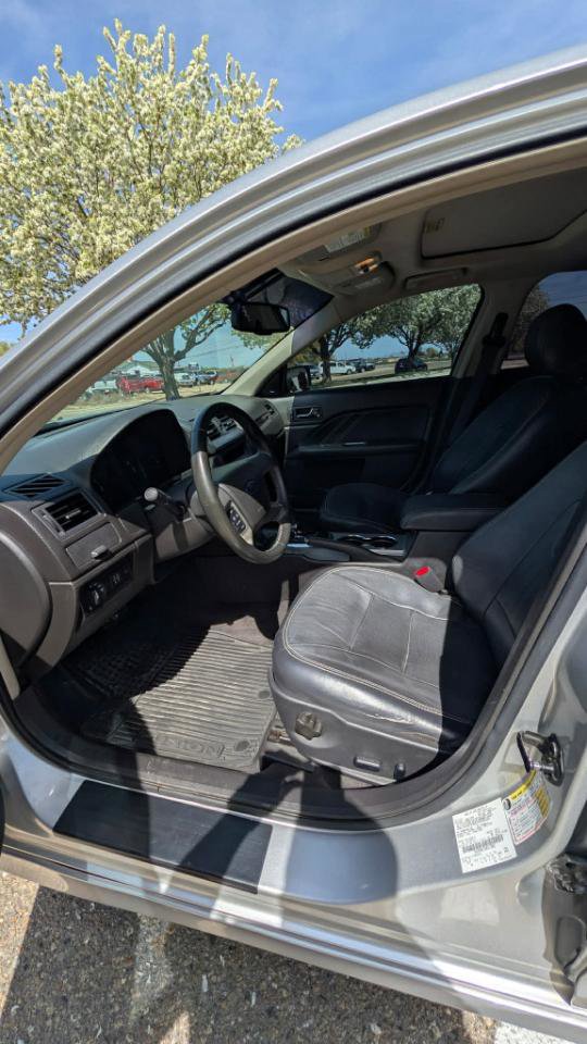 Used 2010 Ford Fusion Sport image 15