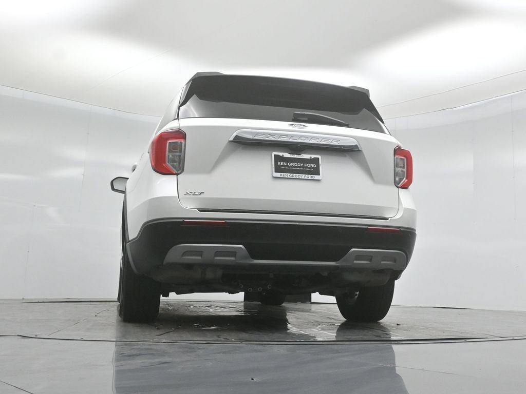 Certified 2023 Ford Explorer XLT w/ Equipment Group 202A RWD image 51
