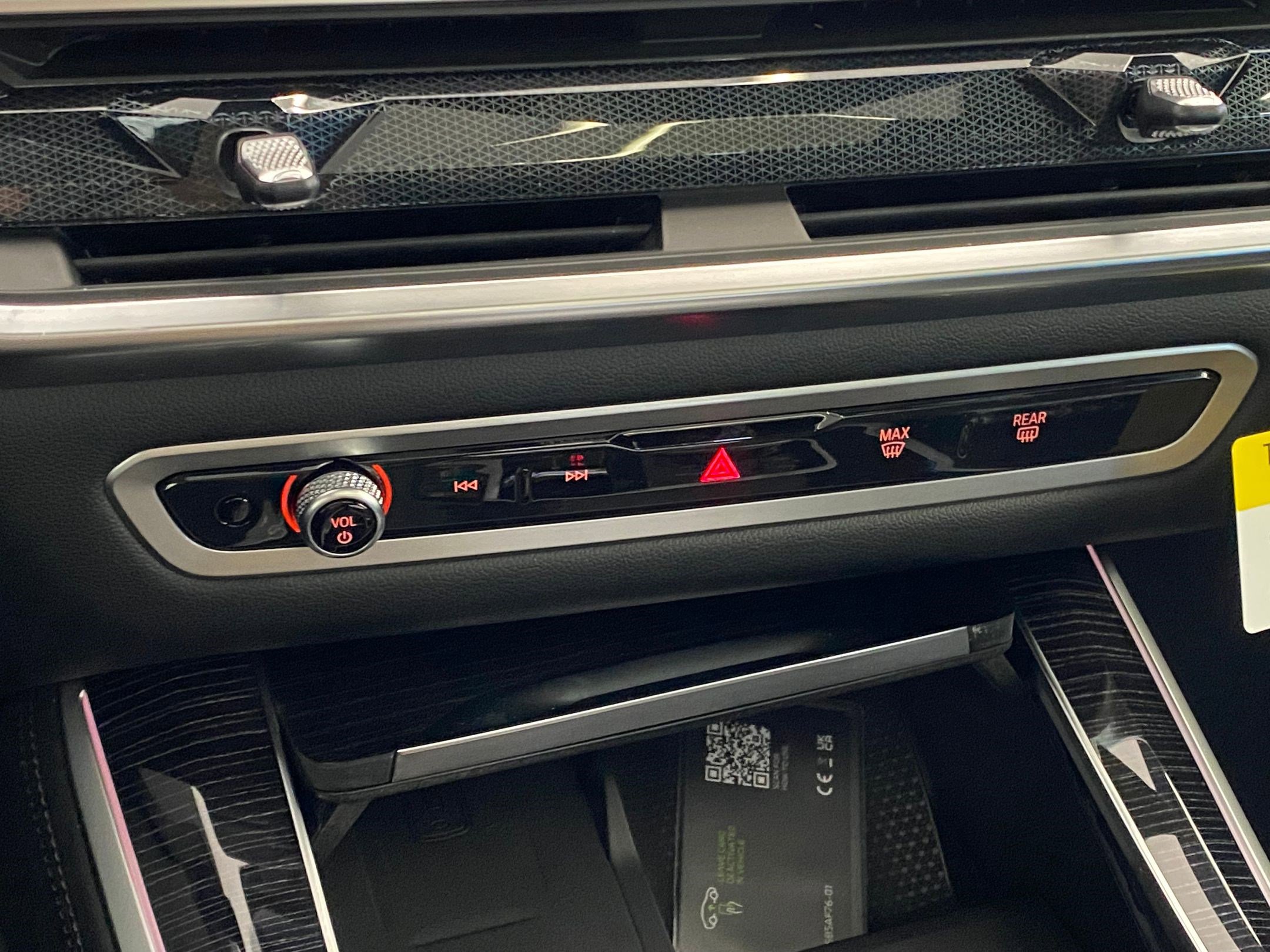 New 2026 BMW X5 xDrive50e w/ M Sport Package image 29