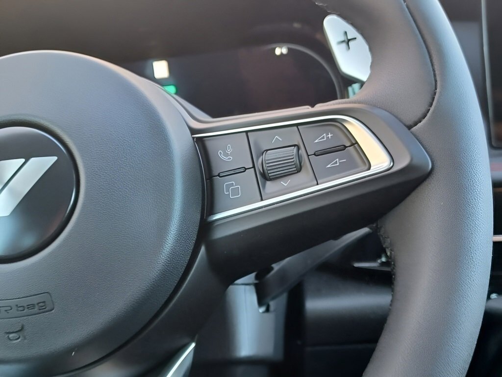 New 2024 Dodge Hornet R/T w/ R/T Blacktop Package image 38