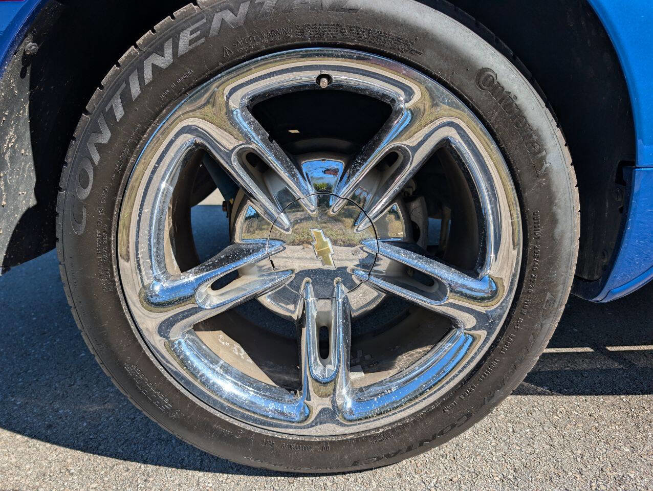 Used 2006 Chevrolet SSR w/ Preferred Equipment Group image 29