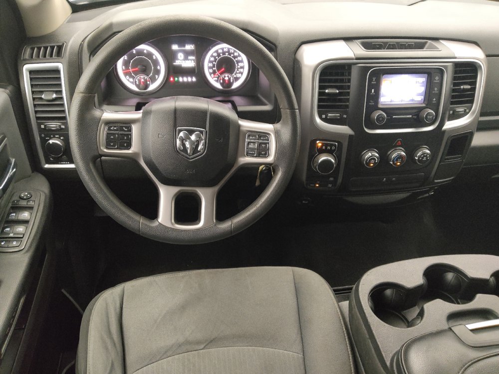 Used 2021 RAM 1500 Classic SLT AWD/4WD image 22