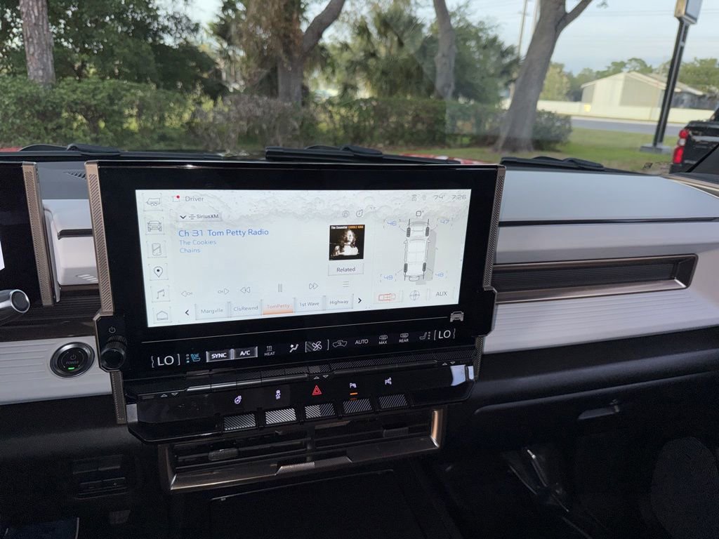 Used 2025 GMC Hummer EV 3X w/ LPO, Dark Essentials Package AWD/4WD image 49
