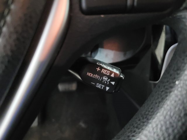 Used 2017 Toyota Corolla LE image 24