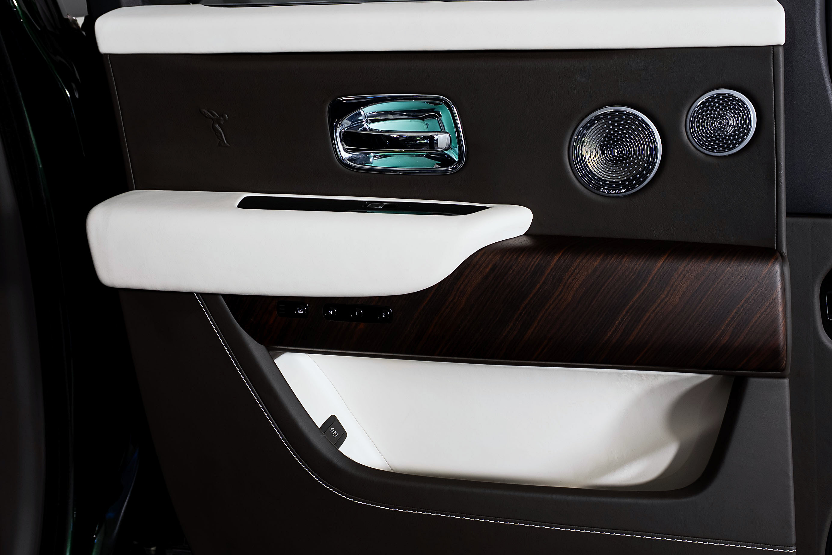Used 2023 Rolls-Royce Cullinan w/ Cullinan Package AWD/4WD image 8