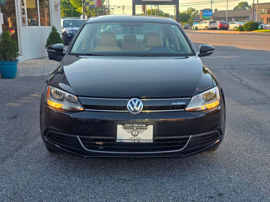 Used 2014 Volkswagen Jetta SE FWD image 2
