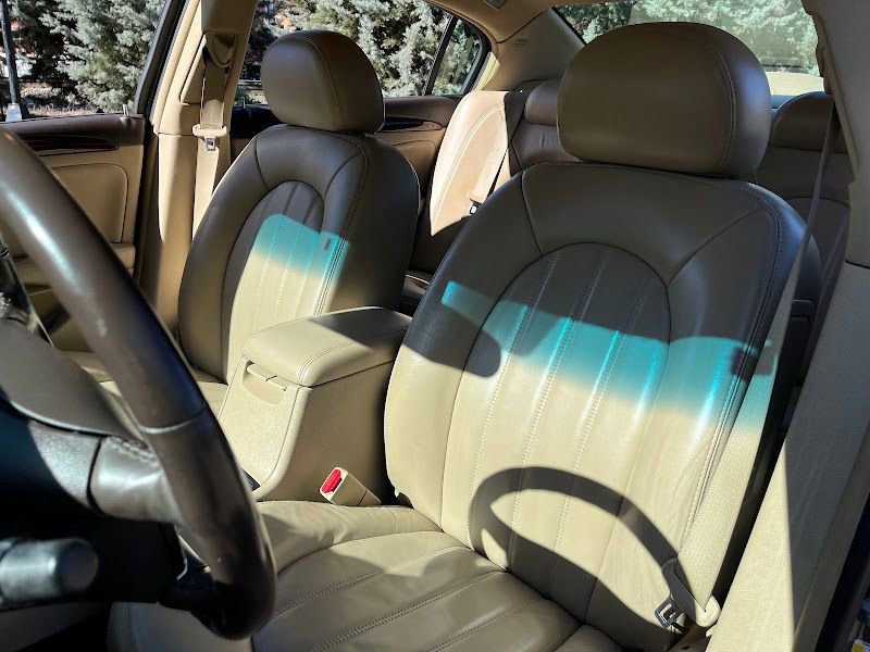 Used 2008 Buick Lucerne CXL w/ Ultra Confidence Package image 10