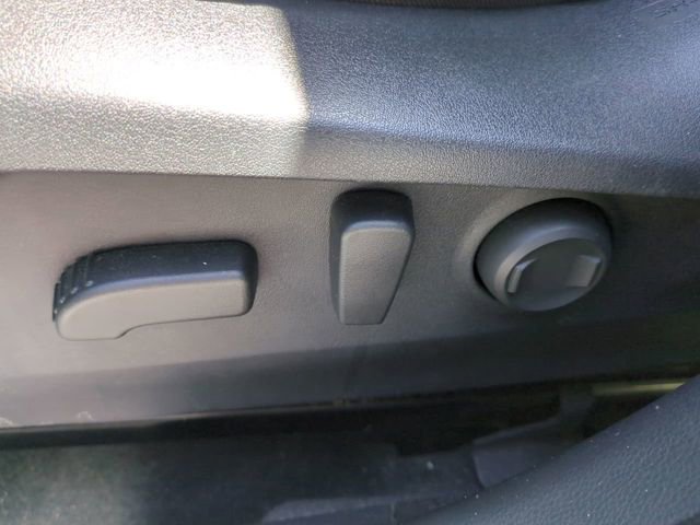 Used 2024 Subaru Outback Premium AWD/4WD image 21