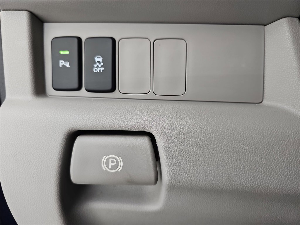 Used 2015 Honda Pilot Touring image 37