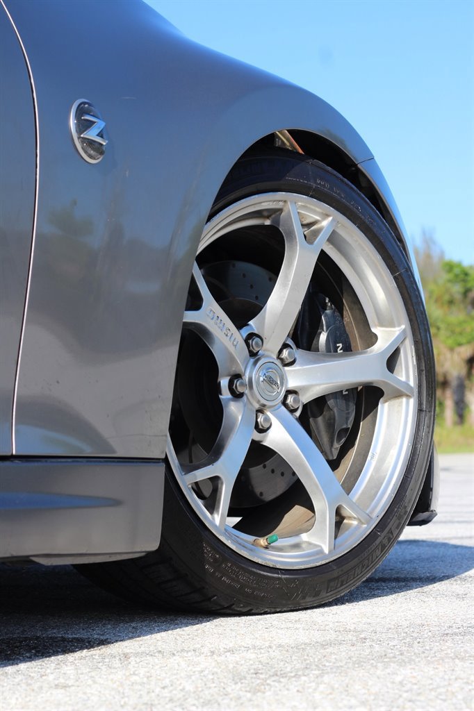 Used 2010 Nissan 370Z NISMO RWD image 19