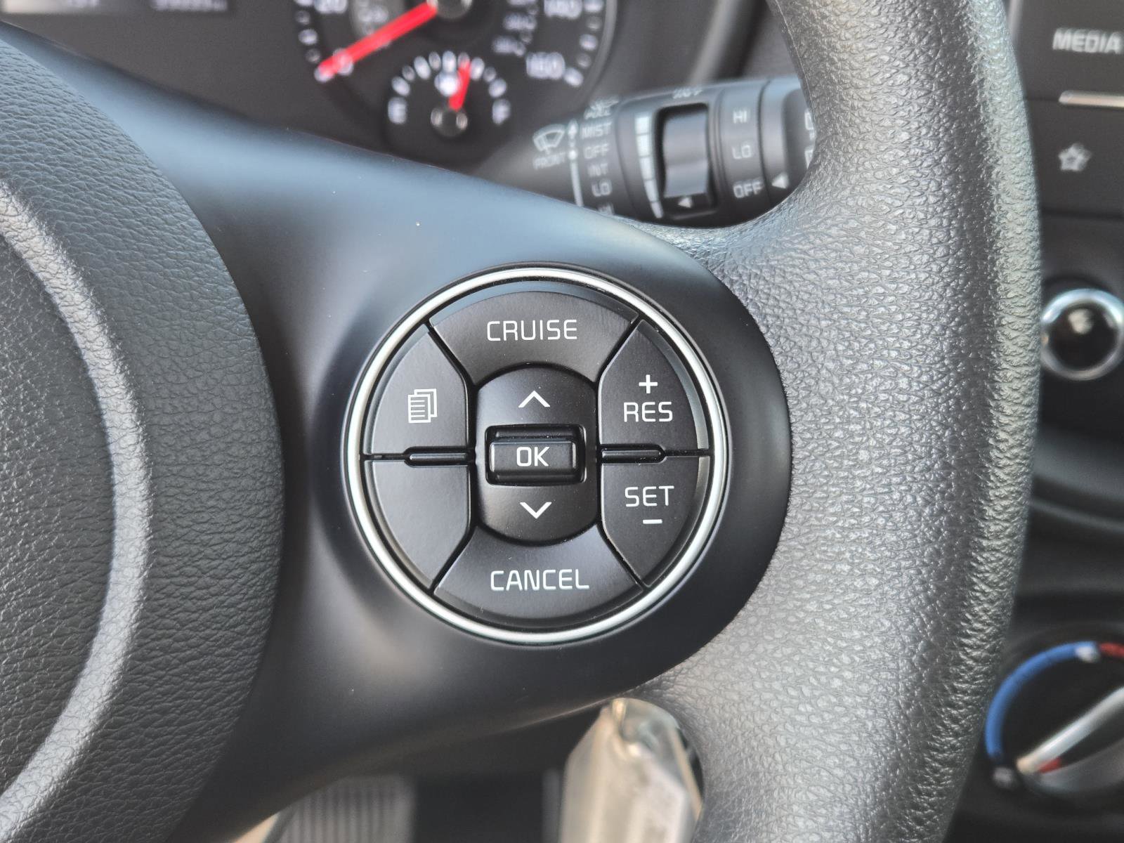 Used 2022 Kia Soul LX w/ Technology Package image 16