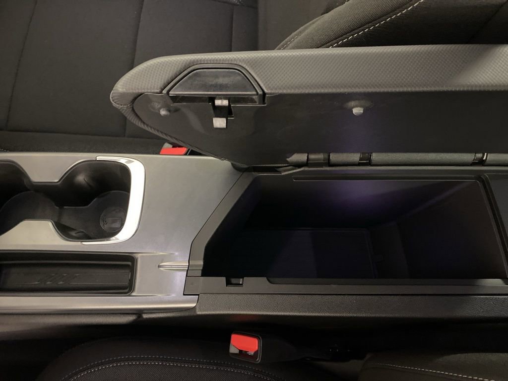 Used 2026 Chevrolet Equinox EV LT image 17