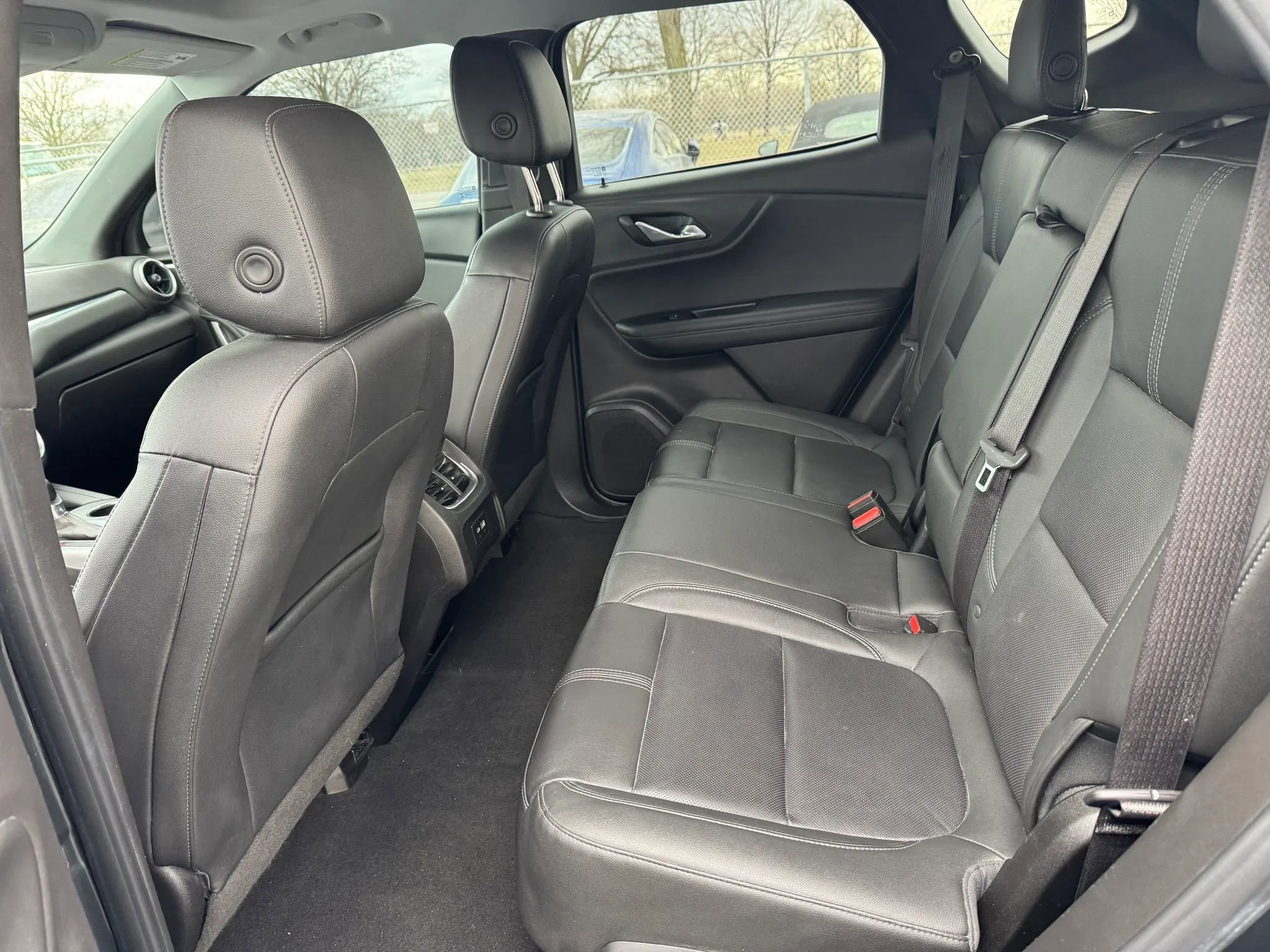 Used 2019 Chevrolet Blazer LT w/ Sun and Wheels Package image 12