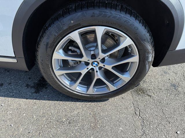 New 2026 BMW X5 xDrive40i AWD/4WD image 18