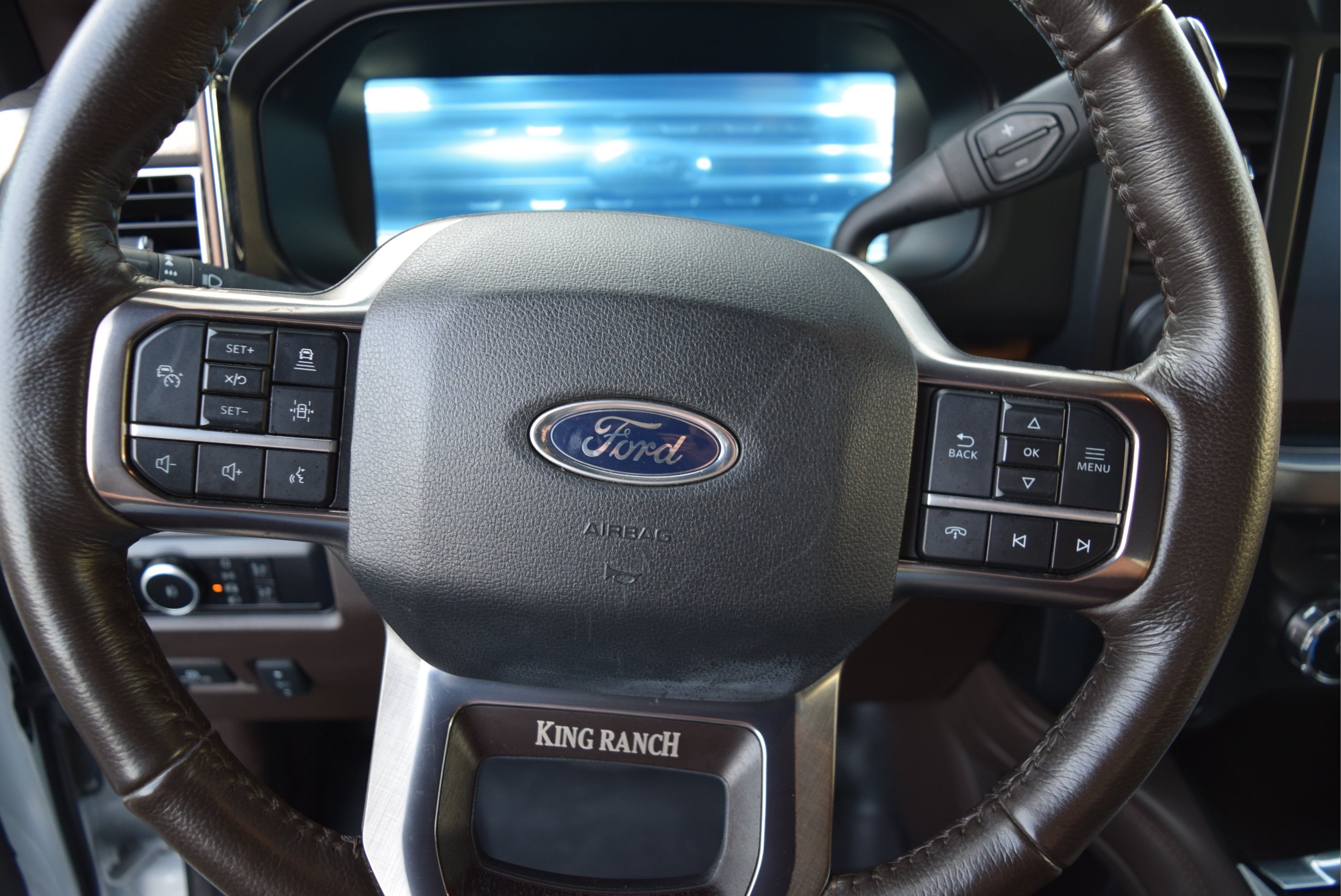 Certified 2024 Ford F450 King Ranch w/ Chrome Package AWD/4WD image 15