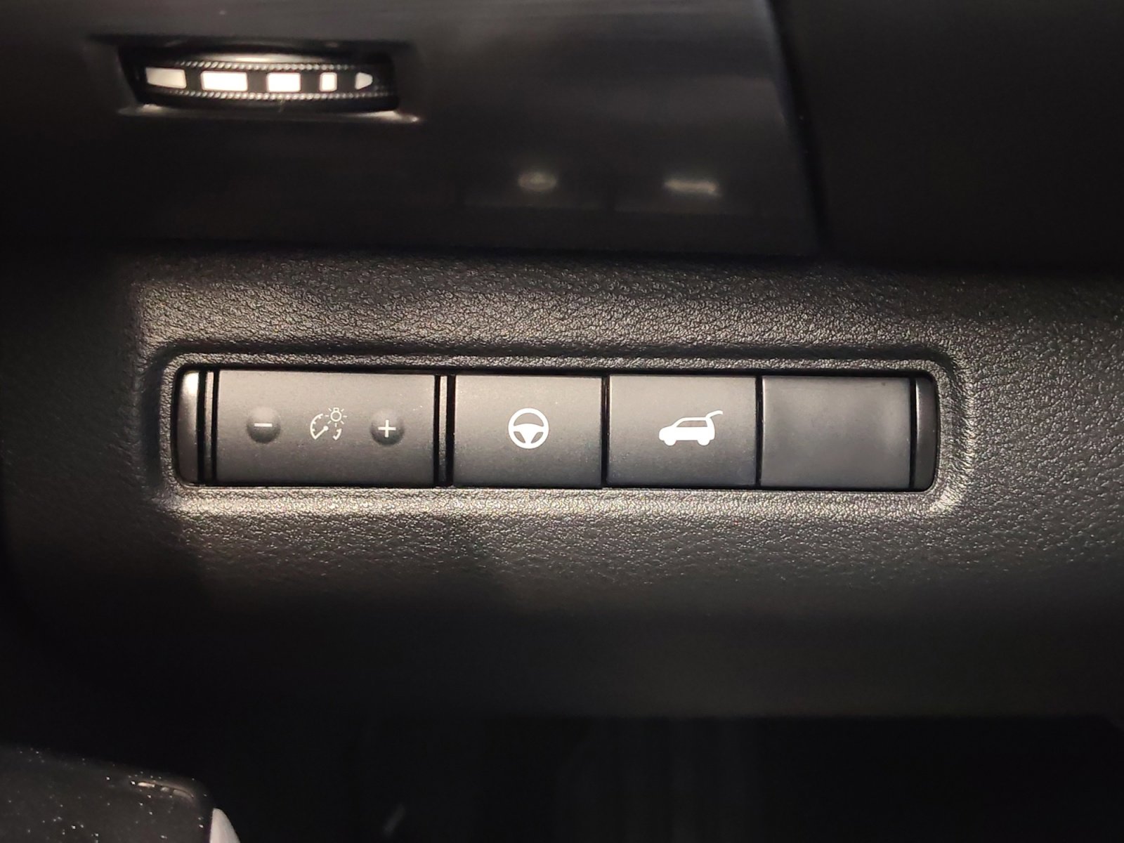 Used 2024 Nissan Pathfinder SL w/ SL Premium Package AWD/4WD image 31