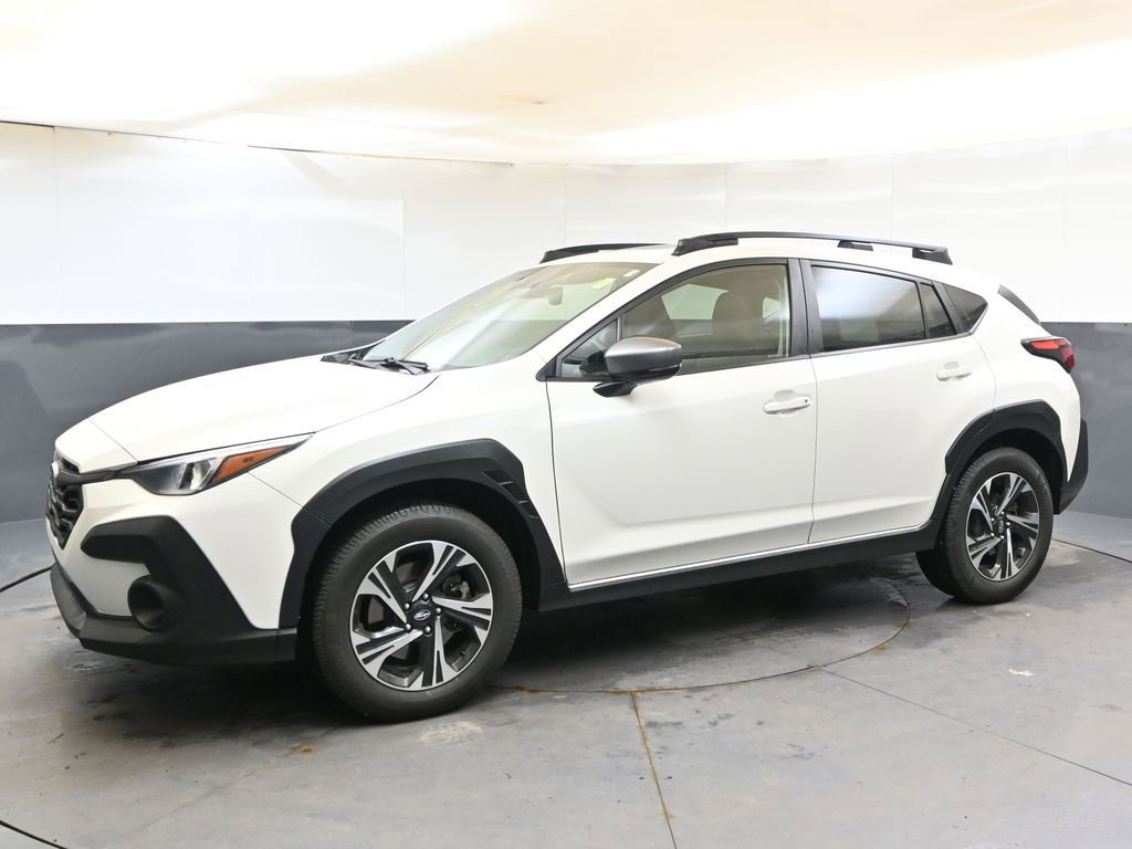 Used 2024 Subaru Crosstrek 2.0i Premium image 2