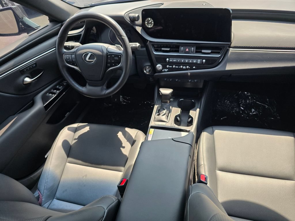 Used 2025 Lexus ES 350 w/ Premium Package FWD image 16
