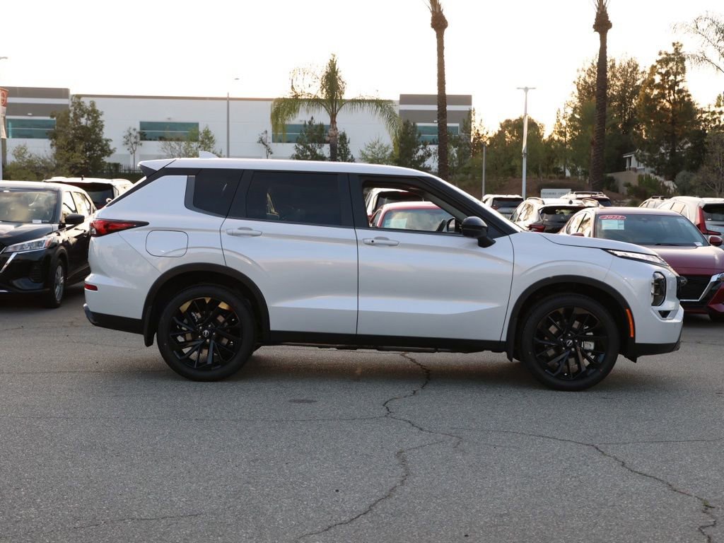 New 2026 Nissan Rogue SL image 3