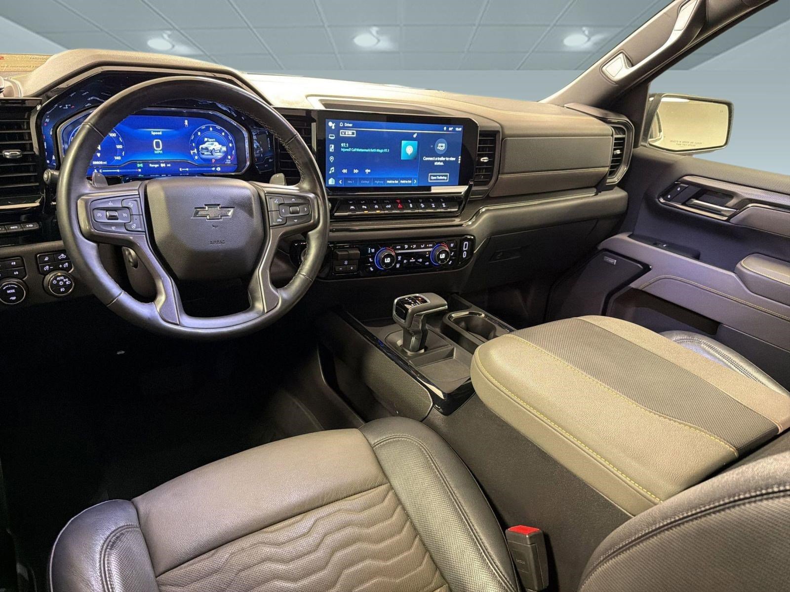 Used 2024 Chevrolet Silverado 1500 ZR2 w/ Technology Package AWD/4WD image 27
