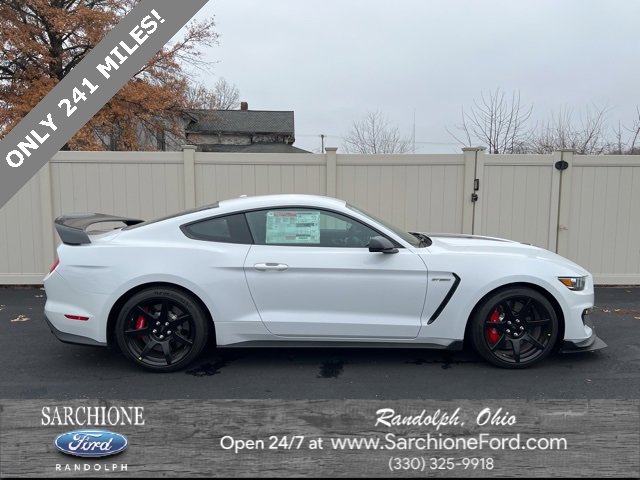 Used 2016 Ford Mustang Shelby GT350R w/ GT350R Equipment Group 920A
