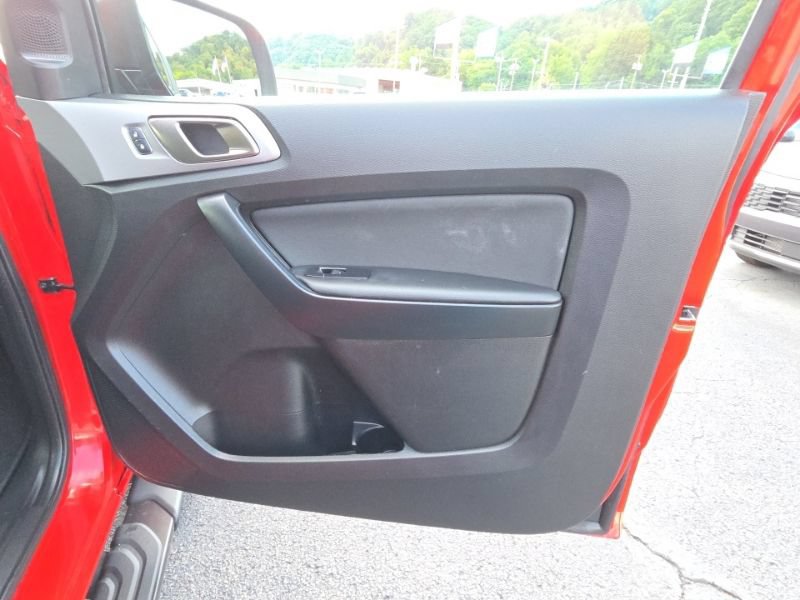 Used 2023 Ford Ranger XLT w/ Equipment Group 301A Mid AWD/4WD image 13