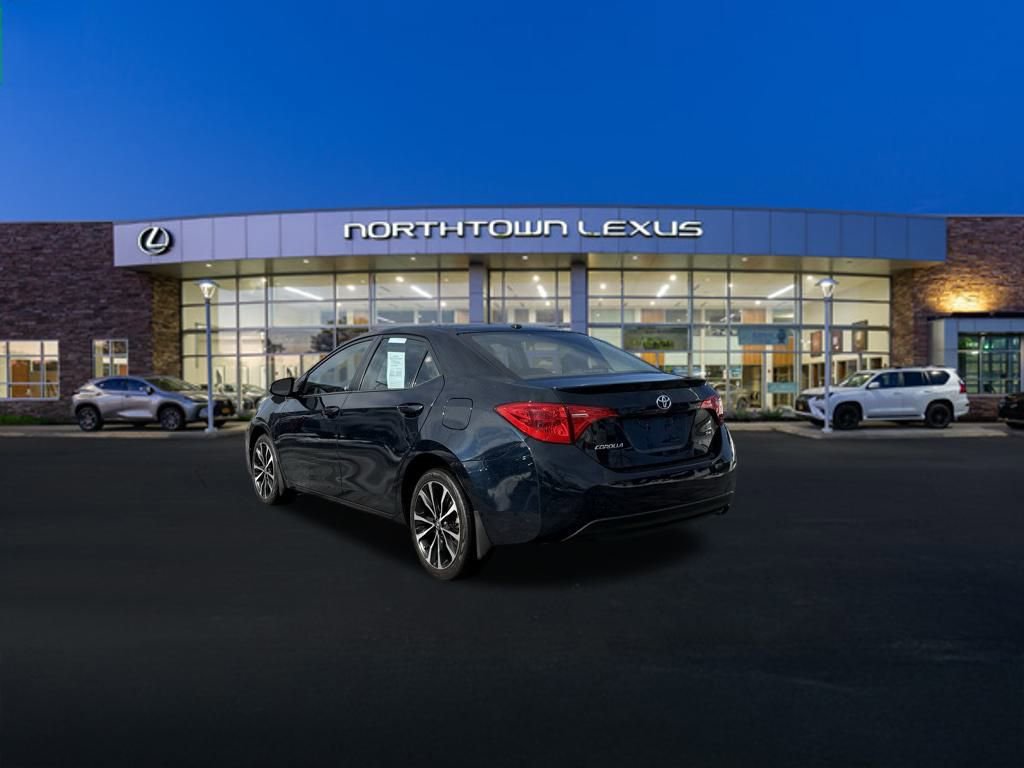 Used 2017 Toyota Corolla SE w/ SE Premium Package image 21