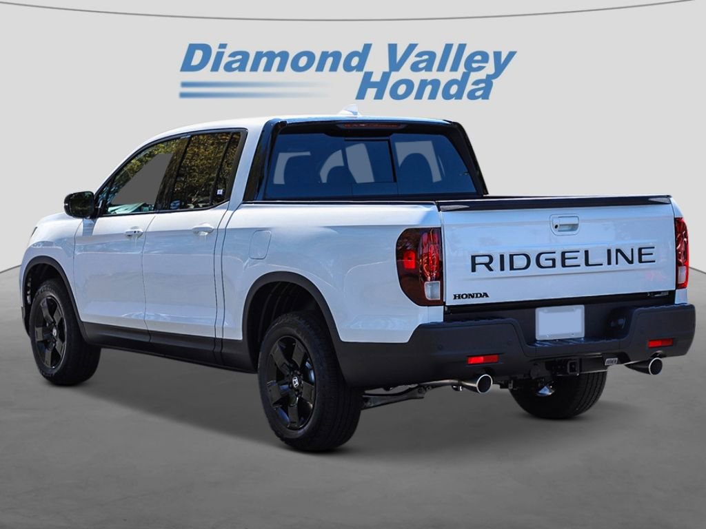 New 2026 Honda Ridgeline Black Edition image 4