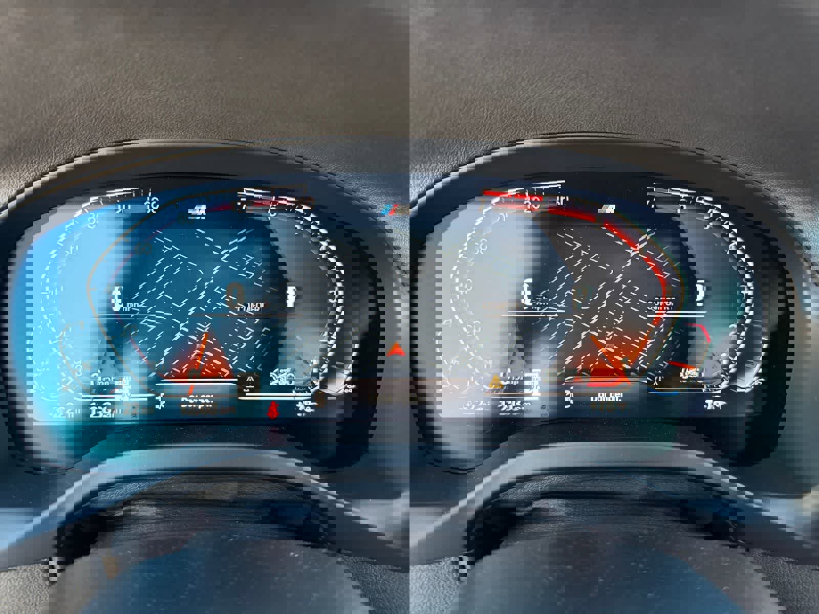 Used 2025 BMW X4 xDrive30i w/ Premium Package image 16